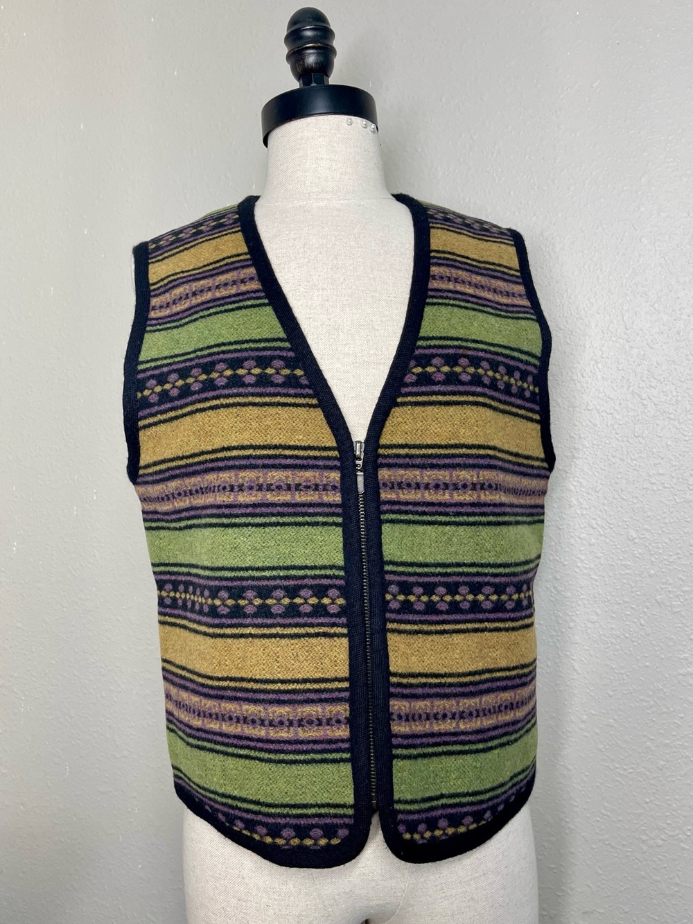 Vintage 90s Italian Wool Knit Vest Geometric Colorful Pattern Zip Front Size M